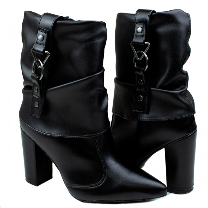 Bota Feminina Salto Quadrado - PRETO