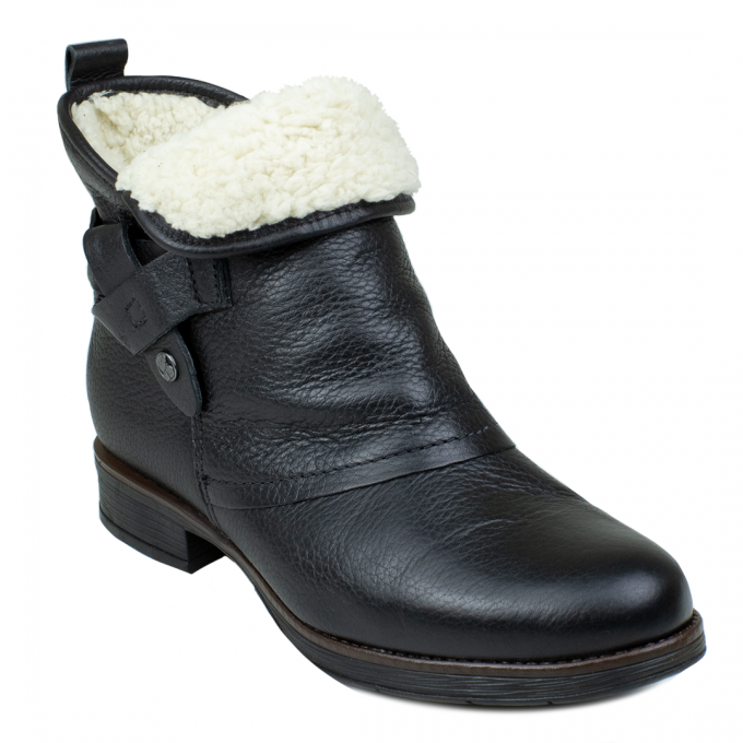 Bota Feminina Cano Baixo Pelo - PRETO