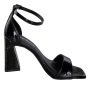 Sandália Feminina Via Marte Salto Traseiro Verniz Glossy - PRETO
