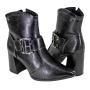 Bota Feminina Cano Baixo Salto Bloco Fivela - PRETO